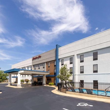Hampton Inn Сейнт Робърт Екстериор снимка
