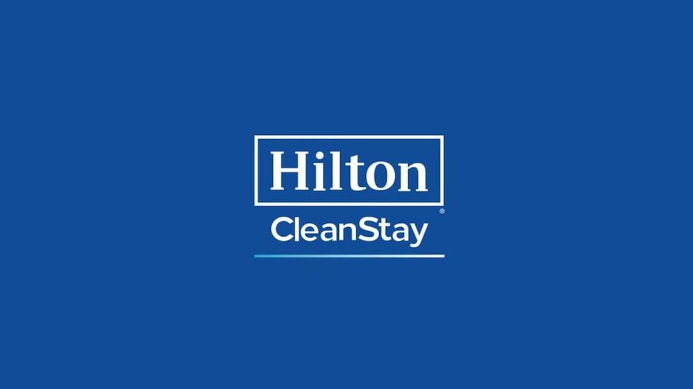 Hampton Inn Сейнт Робърт Екстериор снимка