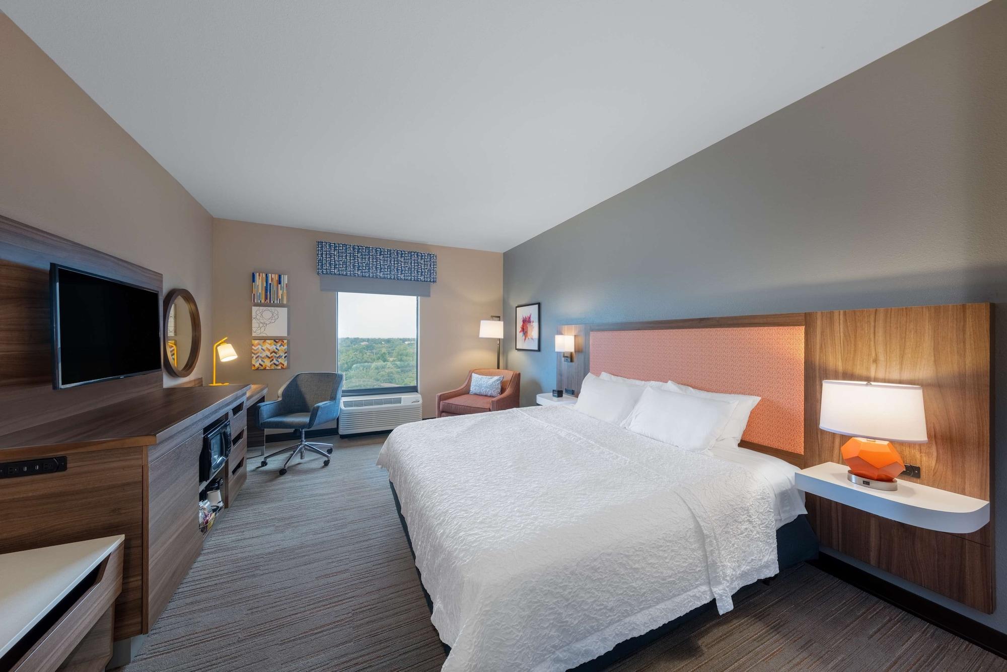 Hampton Inn Сейнт Робърт Екстериор снимка
