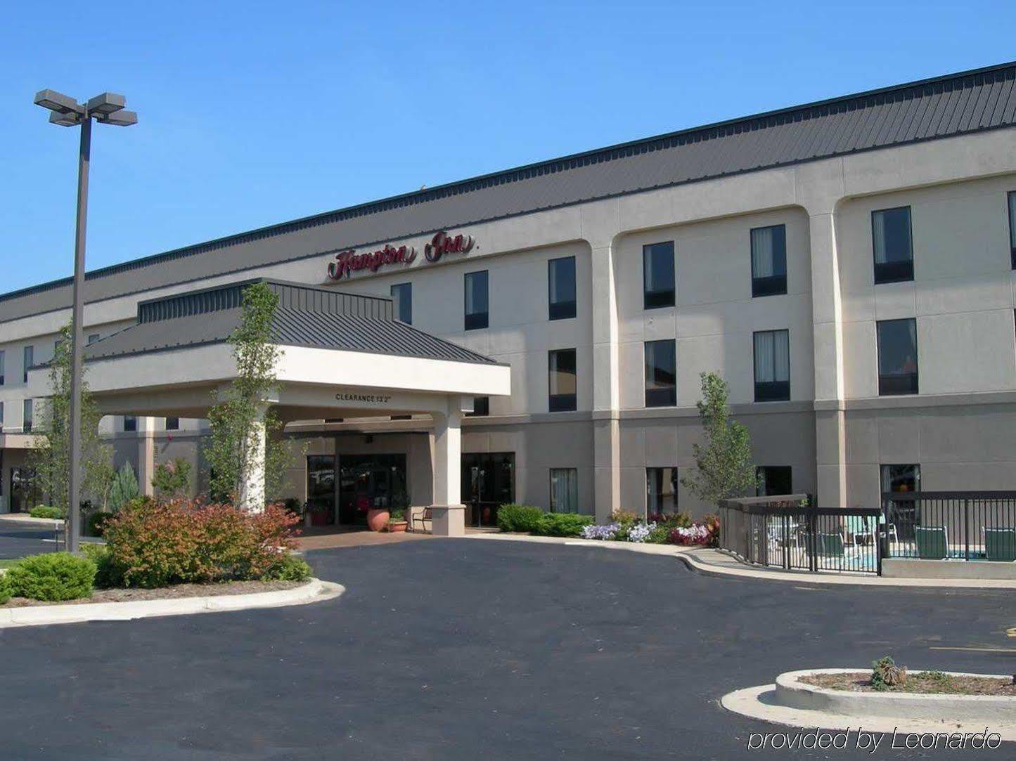 Hampton Inn Сейнт Робърт Екстериор снимка